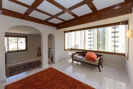 Apartamento à venda com 561m², 5 quartos e 2 vagas Apartamento à venda com 561m², 5 quartos e 2 vagasSala 3