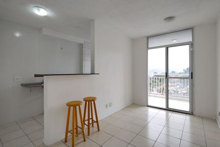 Sala de apartamento para alugar com 2 quartos, 52m² em Anil, Rio de Janeiro