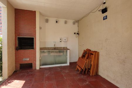 Apartamento para alugar com 52m², 2 quartos e 1 vaga Apartamento para alugar com 52m², 2 quartos e 1 vagaÁrea comum - Churrasqueira