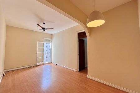 Apartamento para alugar com 86m², 2 quartos e sem vaga Apartamento para alugar com 86m², 2 quartos e sem vagaSala