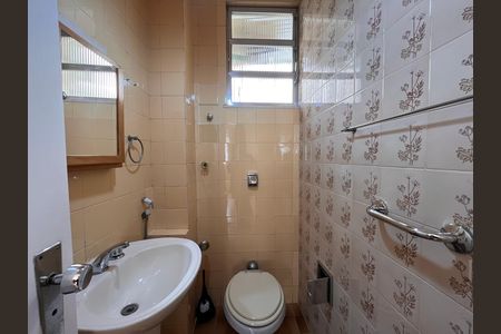 Apartamento para alugar com 86m², 2 quartos e sem vaga Apartamento para alugar com 86m², 2 quartos e sem vagaBanheiro social
