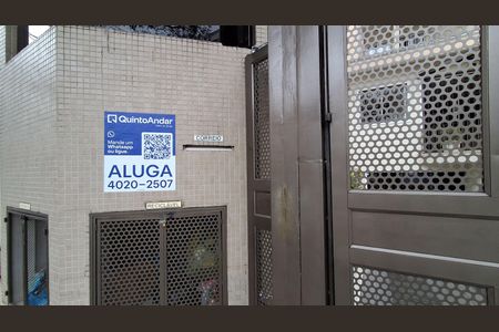 Plaquinha de apartamento para alugar com 2 quartos, 82m² em Santo Antônio, São Caetano do Sul