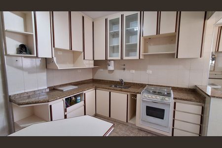 Cozinha de apartamento para alugar com 2 quartos, 82m² em Santo Antônio, São Caetano do Sul