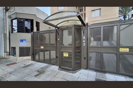Fachada de apartamento para alugar com 2 quartos, 82m² em Santo Antônio, São Caetano do Sul
