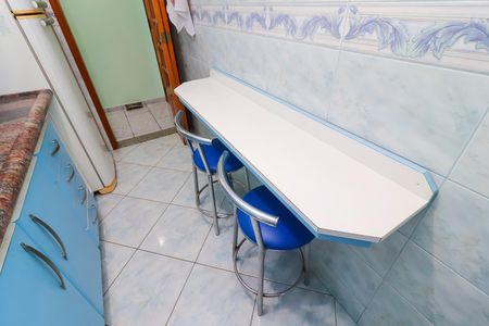 Apartamento à venda com 48m², 2 quartos e 1 vagaCozinha