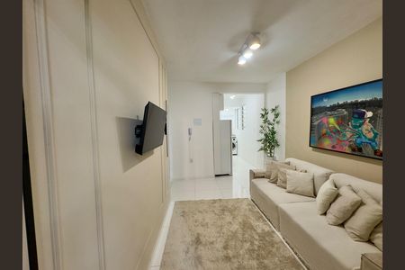 Apartamento à venda com 45m², 2 quartos e 1 vaga Apartamento à venda com 45m², 2 quartos e 1 vagaSala