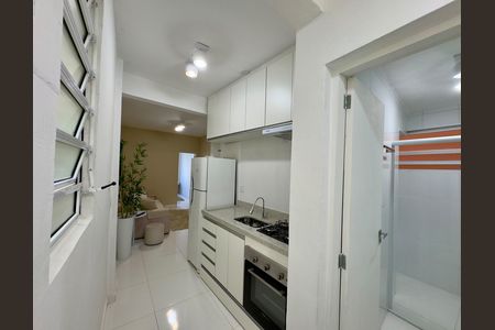 Apartamento à venda com 45m², 2 quartos e 1 vaga Apartamento à venda com 45m², 2 quartos e 1 vagaCozinha