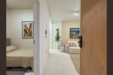 Apartamento à venda com 45m², 2 quartos e 1 vaga Apartamento à venda com 45m², 2 quartos e 1 vagaCorredor