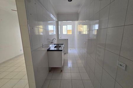 Cozinha de apartamento para alugar com 2 quartos, 75m² em Canto do Forte, Praia Grande