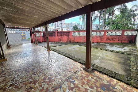 Casa para alugar com 249m², 3 quartos e 5 vagas Casa para alugar com 249m², 3 quartos e 5 vagasGaragem