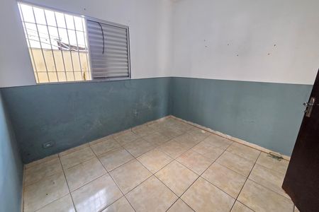 Casa para alugar com 249m², 3 quartos e 5 vagas Casa para alugar com 249m², 3 quartos e 5 vagasQuarto 2