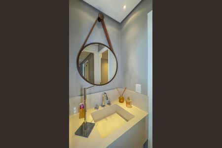 Apartamento à venda com 420m², 4 quartos e 5 vagas Apartamento à venda com 420m², 4 quartos e 5 vagasBanheiro da Suíte 4