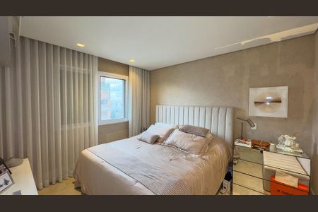 Apartamento à venda com 420m², 4 quartos e 5 vagas Apartamento à venda com 420m², 4 quartos e 5 vagasQuarto Suíte