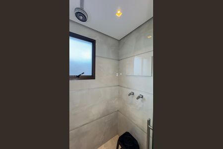 Apartamento à venda com 420m², 4 quartos e 5 vagas Apartamento à venda com 420m², 4 quartos e 5 vagasBanheiro da Suíte 1