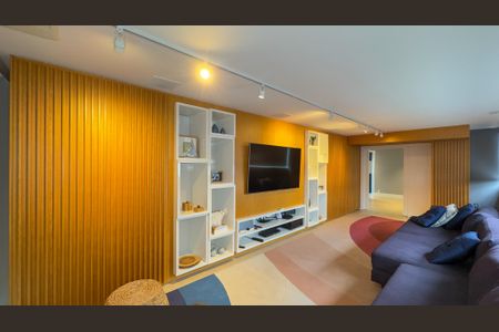 Apartamento à venda com 420m², 4 quartos e 5 vagas Apartamento à venda com 420m², 4 quartos e 5 vagasSala de TV