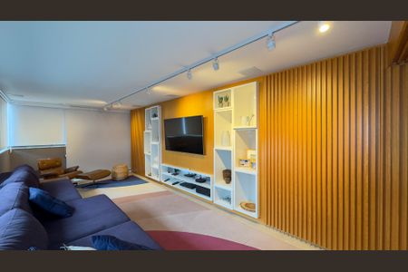 Apartamento à venda com 420m², 4 quartos e 5 vagas Apartamento à venda com 420m², 4 quartos e 5 vagasSala de TV