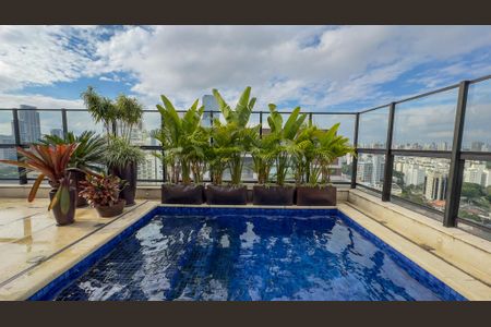 Apartamento à venda com 420m², 4 quartos e 5 vagas Apartamento à venda com 420m², 4 quartos e 5 vagasPiscina