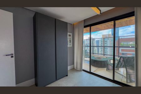 Apartamento à venda com 420m², 4 quartos e 5 vagas Apartamento à venda com 420m², 4 quartos e 5 vagasEscritório