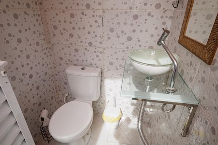 Casa à venda com 55m², 2 quartos e 1 vaga Casa à venda com 55m², 2 quartos e 1 vagaLavabo