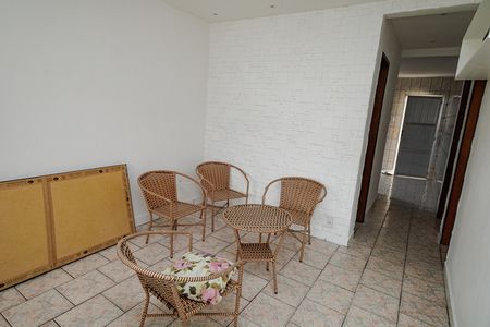 Casa à venda com 55m², 2 quartos e 1 vaga Casa à venda com 55m², 2 quartos e 1 vagaSala