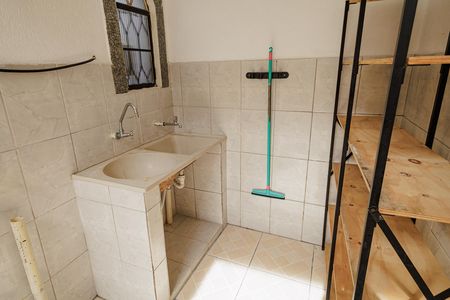 Casa à venda com 55m², 2 quartos e 1 vaga Casa à venda com 55m², 2 quartos e 1 vagaÁrea de Serviço