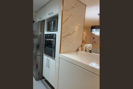 Apartamento à venda com 95m², 3 quartos e 2 vagas Apartamento à venda com 95m², 3 quartos e 2 vagasCozinha