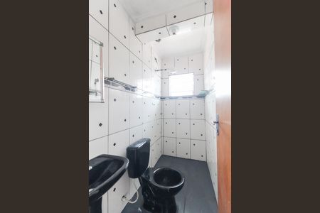 Casa para alugar com 60m², 2 quartos e sem vaga Casa para alugar com 60m², 2 quartos e sem vagaBanheiro