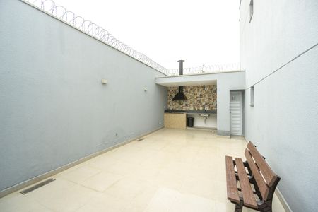 Apartamento para alugar com 39m², 2 quartos e 1 vaga Apartamento para alugar com 39m², 2 quartos e 1 vagaChurrasqueira