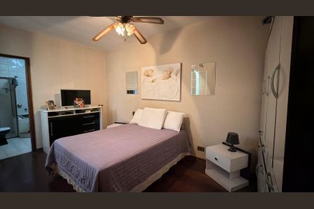 Casa à venda com 250m², 5 quartos e 2 vagas
