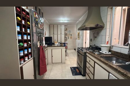 Casa à venda com 250m², 5 quartos e 2 vagas