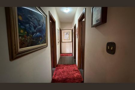 Casa à venda com 250m², 5 quartos e 2 vagas