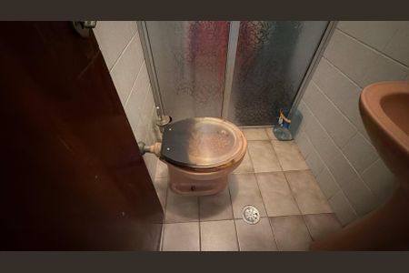 Casa à venda com 250m², 5 quartos e 2 vagas