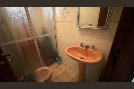 Casa à venda com 250m², 5 quartos e 2 vagas