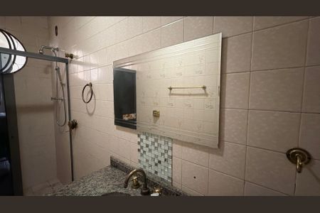 Casa à venda com 250m², 5 quartos e 2 vagas