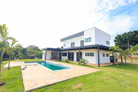 Casa de condomínio para alugar com 390m², 5 quartos e 10 vagas Casa de condomínio para alugar com 390m², 5 quartos e 10 vagasFachada Interna