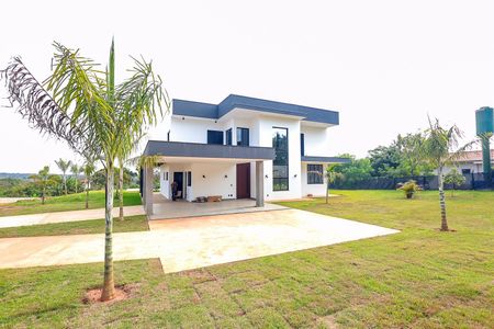 Casa de condomínio para alugar com 390m², 5 quartos e 10 vagas Casa de condomínio para alugar com 390m², 5 quartos e 10 vagasFachada frente