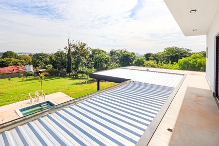 Casa de condomínio para alugar com 390m², 5 quartos e 10 vagas Casa de condomínio para alugar com 390m², 5 quartos e 10 vagasSacada Suite 1