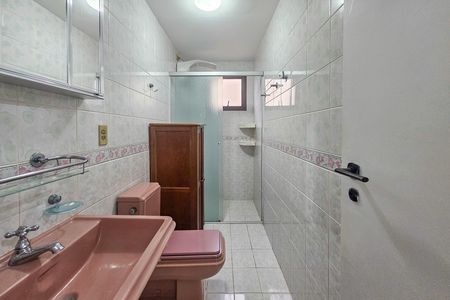 Apartamento para alugar com 144m², 3 quartos e 1 vaga