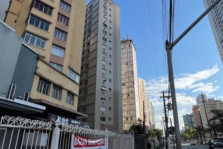 Apartamento para alugar com 150m², 3 quartos e 1 vaga Apartamento para alugar com 150m², 3 quartos e 1 vagaFachada