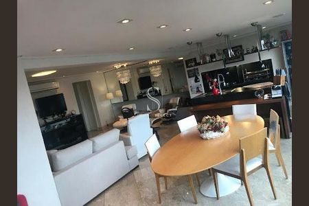 Apartamento à venda com 209m², 3 quartos e 4 vagas