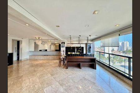 Apartamento à venda com 209m², 3 quartos e 4 vagas