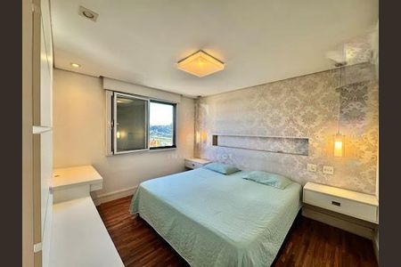 Apartamento à venda com 209m², 3 quartos e 4 vagas