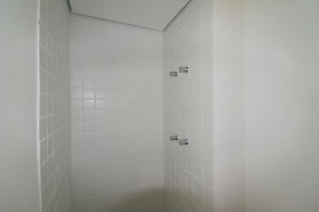 Apartamento à venda com 59m², 2 quartos e 1 vagaBanheiro Social