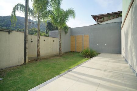 Casa de condomínio para alugar com 118m², 3 quartos e 2 vagas Casa de condomínio para alugar com 118m², 3 quartos e 2 vagasÁrea comum