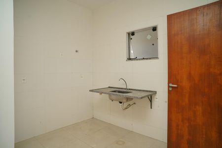 Casa de condomínio para alugar com 118m², 3 quartos e 2 vagas Casa de condomínio para alugar com 118m², 3 quartos e 2 vagasCozinha