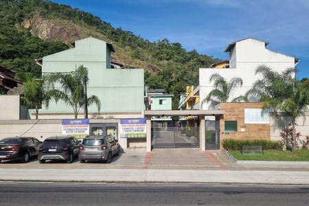 Casa de condomínio para alugar com 118m², 3 quartos e 2 vagas Casa de condomínio para alugar com 118m², 3 quartos e 2 vagasFachada