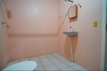 Casa para alugar com 200m², 2 quartos e 4 vagasBanheiro 1