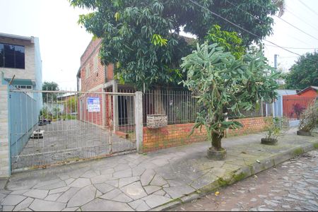 Casa para alugar com 200m², 2 quartos e 4 vagasFachada