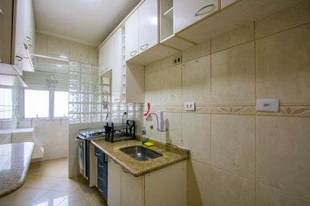 Cozinha de apartamento para alugar com 3 quartos, 59m² em Vila Valparaíso, Santo André