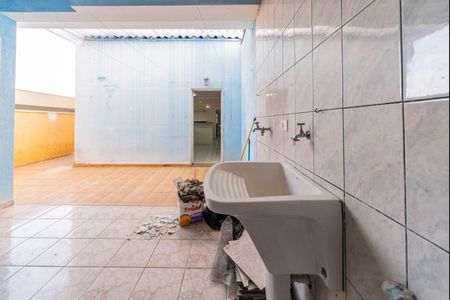 Casa para alugar com 220m², 3 quartos e 3 vagas Casa para alugar com 220m², 3 quartos e 3 vagasÁrea de Serviço